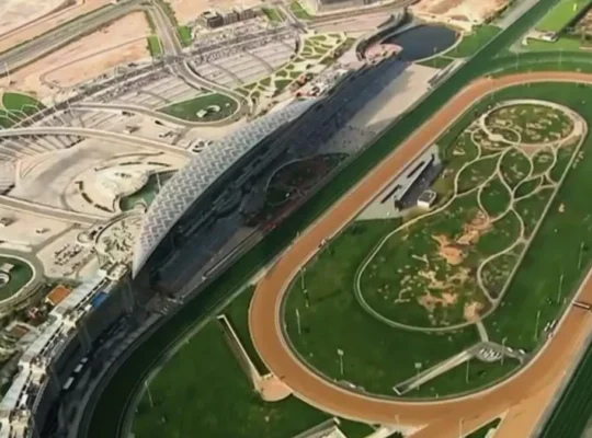 Horse Race Tracks in Dubai