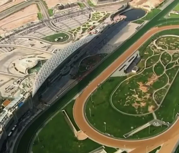 Horse Race Tracks in Dubai